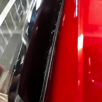 Peugeot 308 Stop Lambalarında Çatlak Sorunu Mağduriyeti