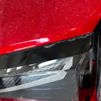 Peugeot 308 Stop Lambalarında Çatlak Sorunu Mağduriyeti