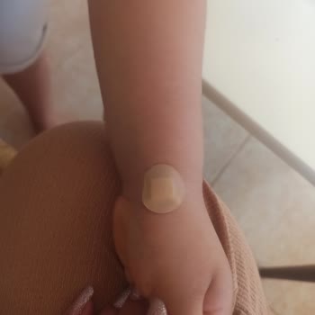 Çocuk Hastalarda Kan Alma Sürecindeki İlgisizlik Ve Olumsuz Davranışlar