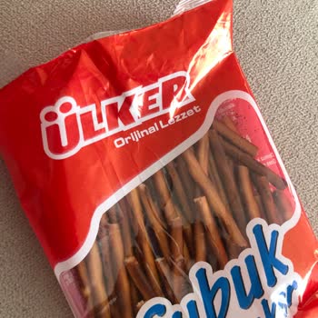 Aldığım Ülker Çubuk Krakerlerin Hepsi Yanık Çıktı