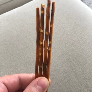 Aldığım Ülker Çubuk Krakerlerin Hepsi Yanık Çıktı