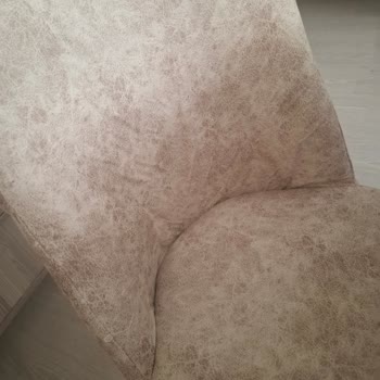 Aldığım Masa Sandalye Takımı Kusurlu Ve Eksik İlgiyle Teslim Edildi