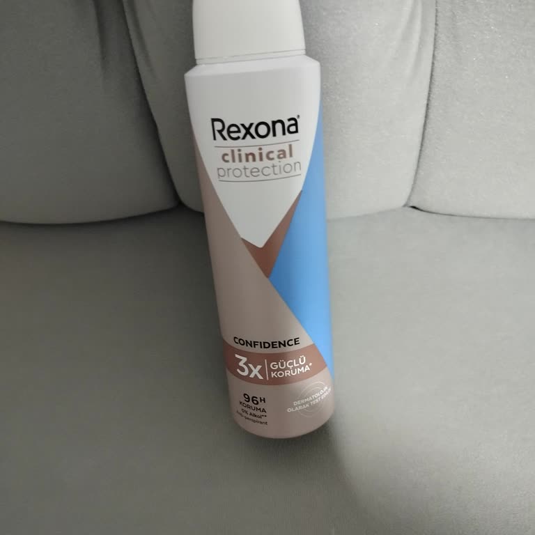 I Bought Rexona Clinical Protection and It Spills Powder Everywhere with No Scent