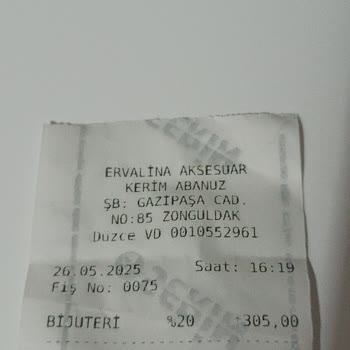 Yırtık Toka Değişiminde İlgisiz Ve Alaycı Davranış!