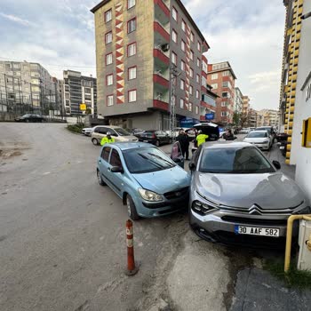 Citroen Servisinde İki Buçuk Aydır Çözülemeyen Kaza Onarımı Ve Yanıltıcı Bilgilendirme