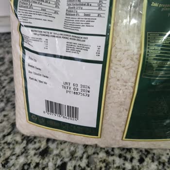 Açılmamış Pirinç Paketinden Böcek Çıktı, Sağlığımız Tehlikede