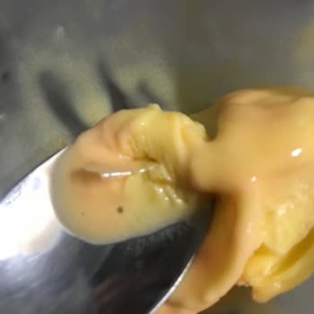 Dondurmanın İçinden Çıkan Plastik Parçalar Sağlığımızı Tehlikeye Attı
