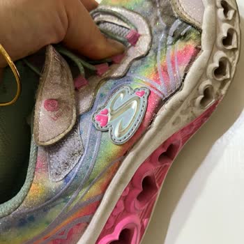 Kısa Sürede Deforme Olan Çocuk Ayakkabısına Çözüm Bekliyorum