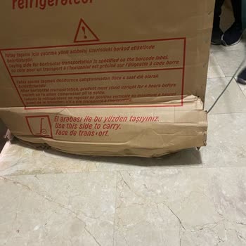 Buzdolabının Alt Köpüğü Teslimatta Parçalandı, Değişim Talep Ediyorum