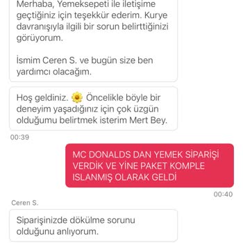 Siparişte Dökülen İçecek Ve Yetersiz Müşteri Hizmeti Deneyimi