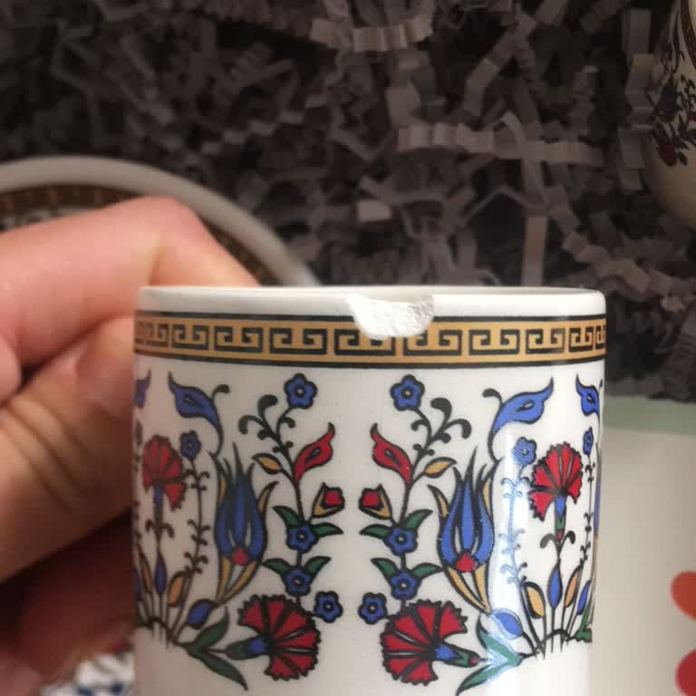 Kırık Ürün Ve İlgisiz Müşteri Hizmetleri: Çiçek Sepeti Ve Atölye247 Hayal Kırıklığı