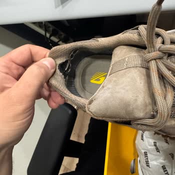 6 Ayda Deforme Olan Ayakkabıya Red Cevabı