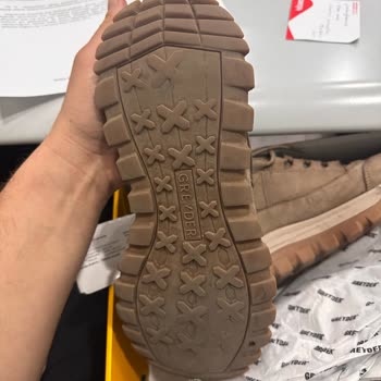 6 Ayda Deforme Olan Ayakkabıya Red Cevabı