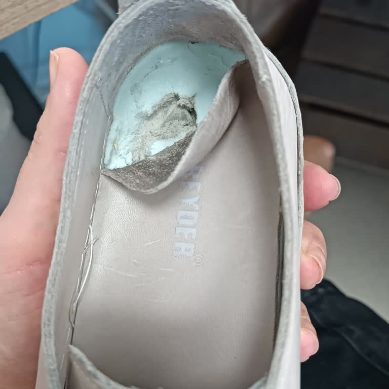 Greyder Yazlık Ayakkabıda Sürekli Sorun Ve İade Sorunu