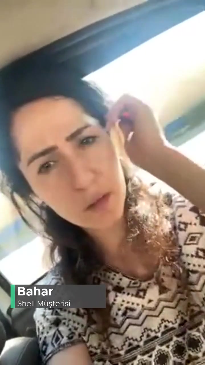 Shell Kasiyer Suratı Çekmek Zorunda Mıyız? videonun kapak resmi