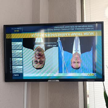 Güncelleme Sonrası TV Ekranı Ters Döndü Ve Düzelmiyor