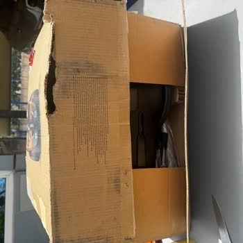 Sıfır Aldığım Elektrik Süpürgesi Kullanılmış Ve Hasarlı Teslim Edildi, Sorunum Çözülmüyor