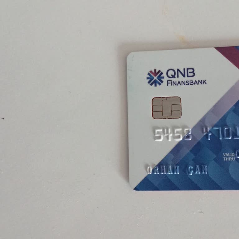 Kapalı Kredi Kartıma Haksız Yıllık Üyelik Ücreti Yansıtıldı