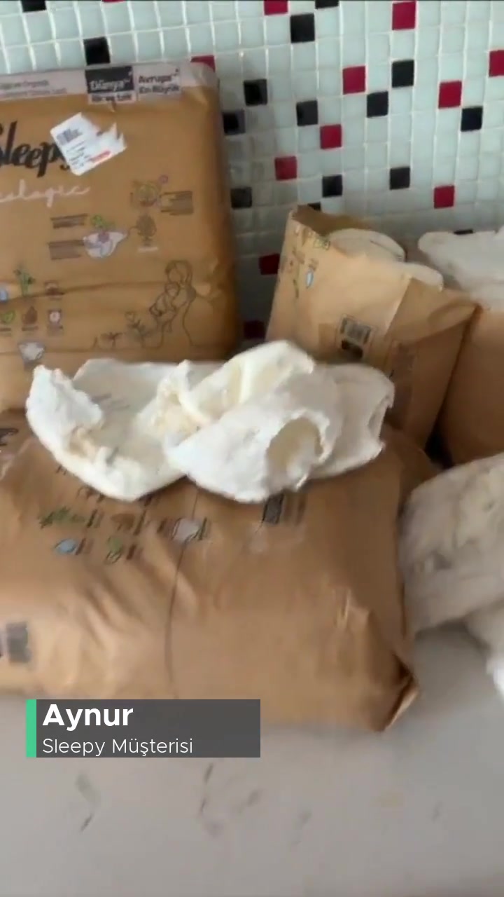Sleepy Ecologic Bezlerde Yırtılma Ve Koku videonun kapak resmi