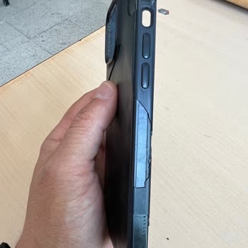 İphone 13 Pro Max Kılıfı Hızla Deforme Oluyor, Çözüm Bekliyorum