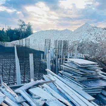 Erdemli Belediyesi Aynı Ruhsata Sahip İnşaatlara İzin Verilirken Bize Engel Çıkıyor