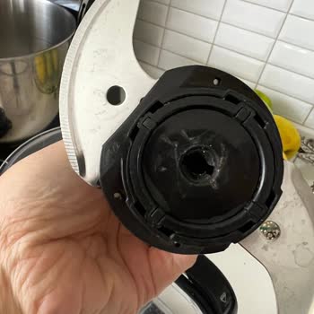 Arçelik Blender Bıçağında Hatalı Tasarım Ve Kötü Koku Sorunu