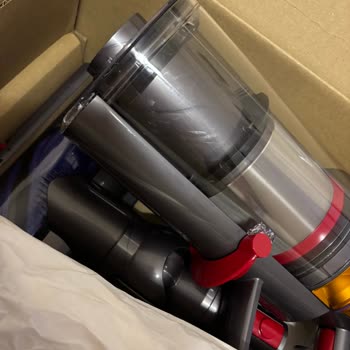 Media Markt'tan Sipariş Edilen Süpürge Teşhir Ürünü Çıktı