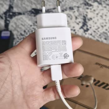 Samsung S23 FE: Şarj Ve Isınma Sorunlarıyla Hayal Kırıklığı