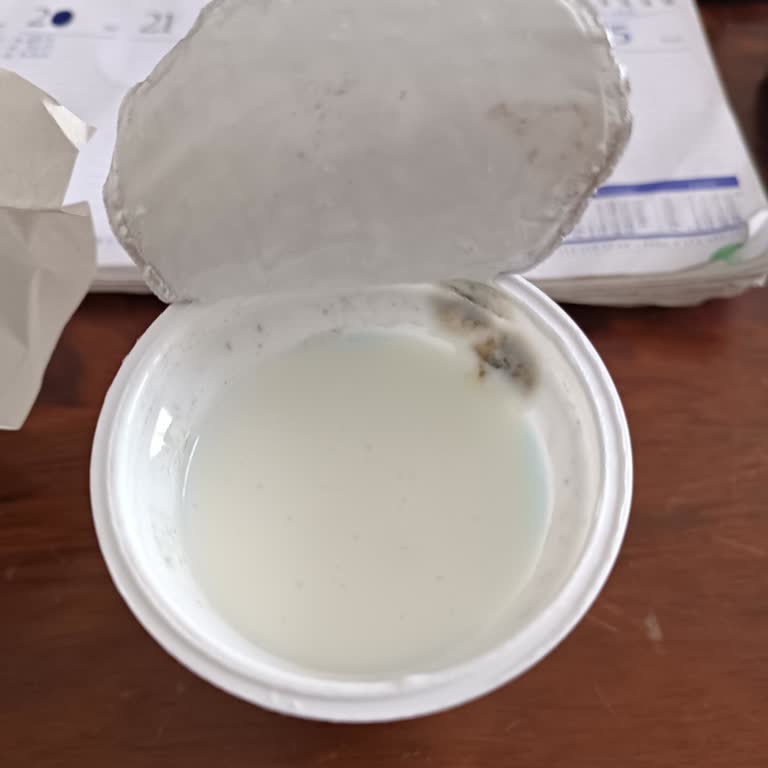 Tarihi Geçmemiş Sütaş Ayran Bozuk Çıktı!