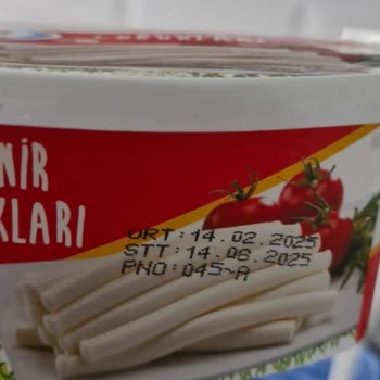 Ekici Çubuk Peynirde Büyük Küf Parçalarıyla Karşılaştım Çocuğum Risk Altındaydı