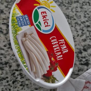 Ekici Çubuk Peynirde Büyük Küf Parçalarıyla Karşılaştım Çocuğum Risk Altındaydı