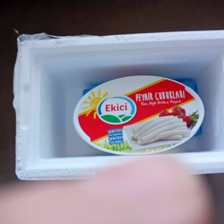 Ekici Çubuk Peynirde Büyük Küf Parçalarıyla Karşılaştım Çocuğum Risk Altındaydı