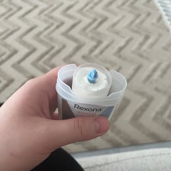 Rexona Clinical Protection Ürününde Mekanizma Sorunu