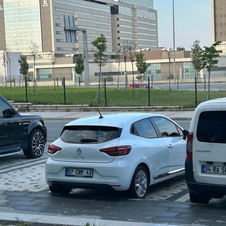 Renault Clio 1.0 TCe Modelinde Yüksek Yakıt Tüketimi Sorunu