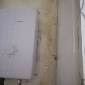 Mutfak Duvarımdan Sürekli Su Sızıntısı Ve İlgisizlik