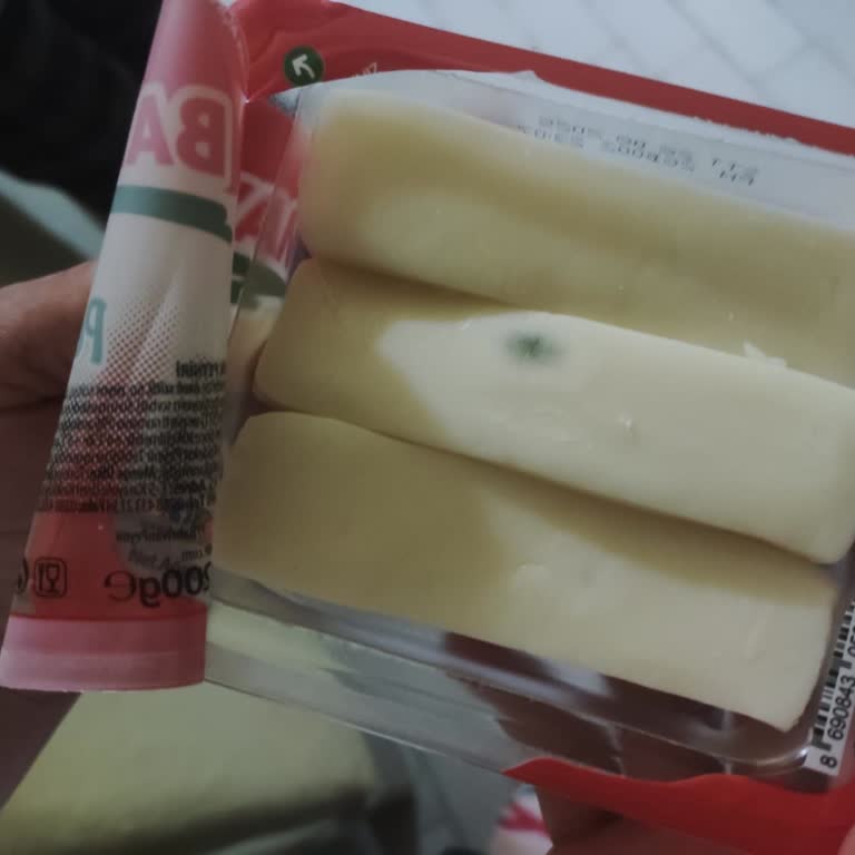 Migros Sanal Marketten Alınan Peynirin Küflü Çıkması Ve Sağlık Riski