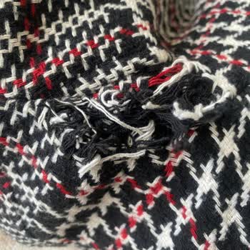 Kısa Sürede Yıpranan Kaban ve Müşteri Memnuniyetsizliği