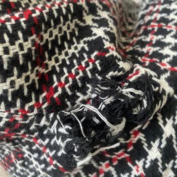 Kısa Sürede Yıpranan Kaban ve Müşteri Memnuniyetsizliği