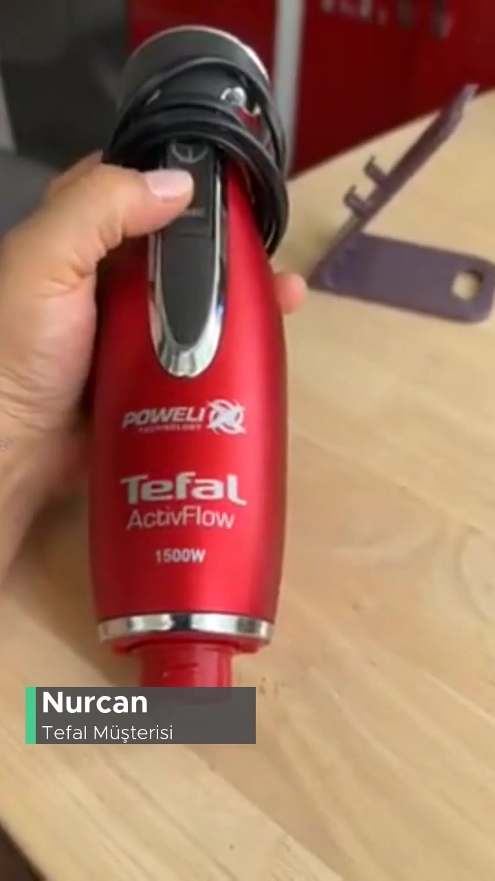 Tefal El Blenderı Kullanan Bir Mağdur! videonun kapak resmi