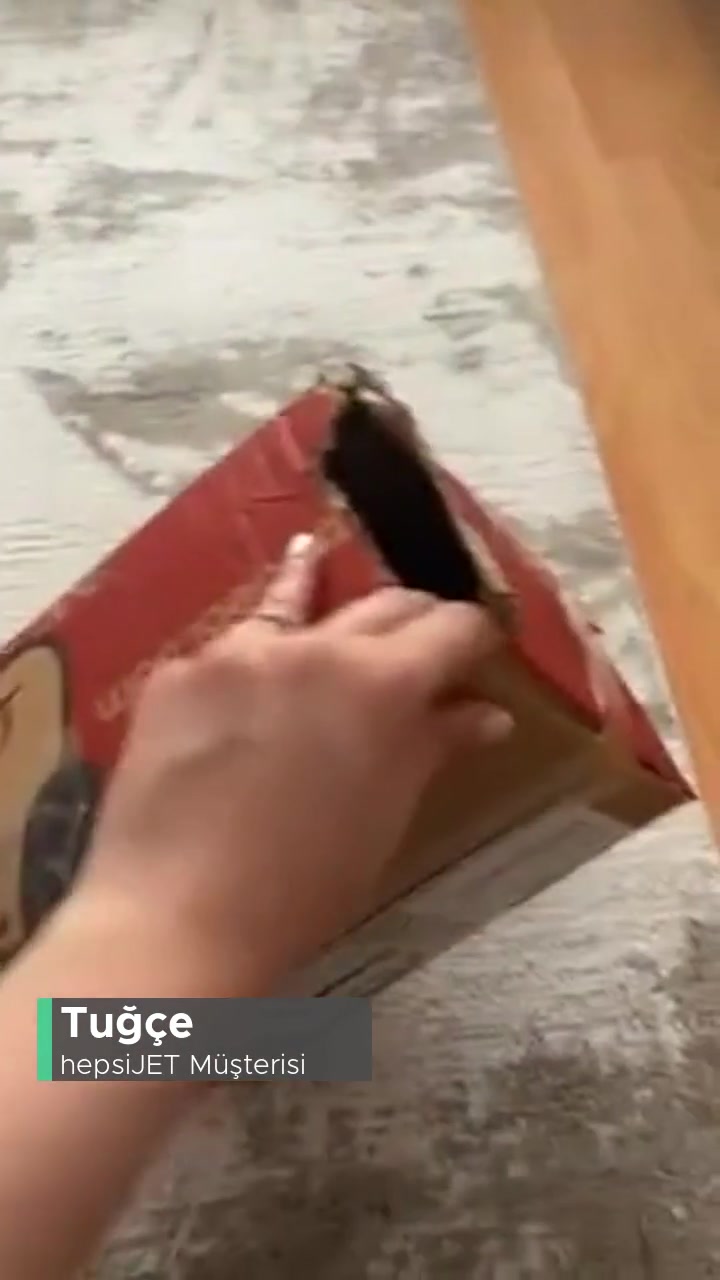 Hepsijet Kargomu Açıp Kutusunu Parçalamışlar videonun kapak resmi