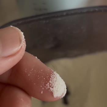 Bebek Mamasında Yabancı Madde Buldum, Endişeliyim