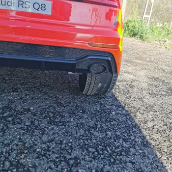 Kısa Sürede Deforme Olan Akülü Araba Lastiği ve Garanti Kapsamı Sorunu