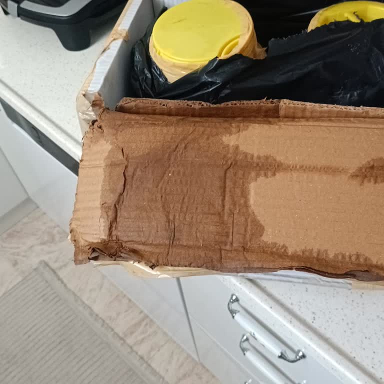 Kargom Patlak Geldi, Şube Müdüründen Olumsuz Yaklaşım