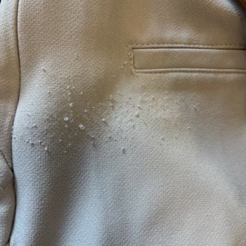 Kısa Sürede Tüylenen Ve Defolu Pantolonlar Nedeniyle Hayal Kırıklığı