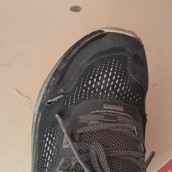 Under Armour Ayakkabım Yırtıldı, Garanti Reddiyle Mağdur Oldum