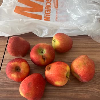 Migros Sanal Marketten Sürekli Çürük Meyve Gelmesi