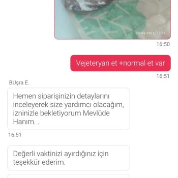 Vejetaryen Menüde Hayvansal Et Ve Yetersiz Müşteri Hizmeti