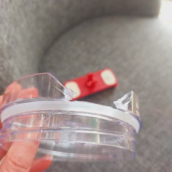 Anneler Günü Hediyesi Termosun Kapağı Kolayca Kırıldı, Çözüm Bekliyorum