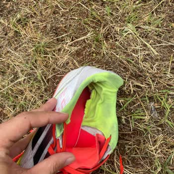 Adidas F50 Kramponlarda Hızlı Yıpranma Ve Kalite Sorunu