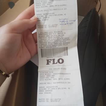 Satın Aldığım Ayakkabının Rahatsızlığına Ve Mağaza İlgisizliğine Çözüm Bulunmuyor